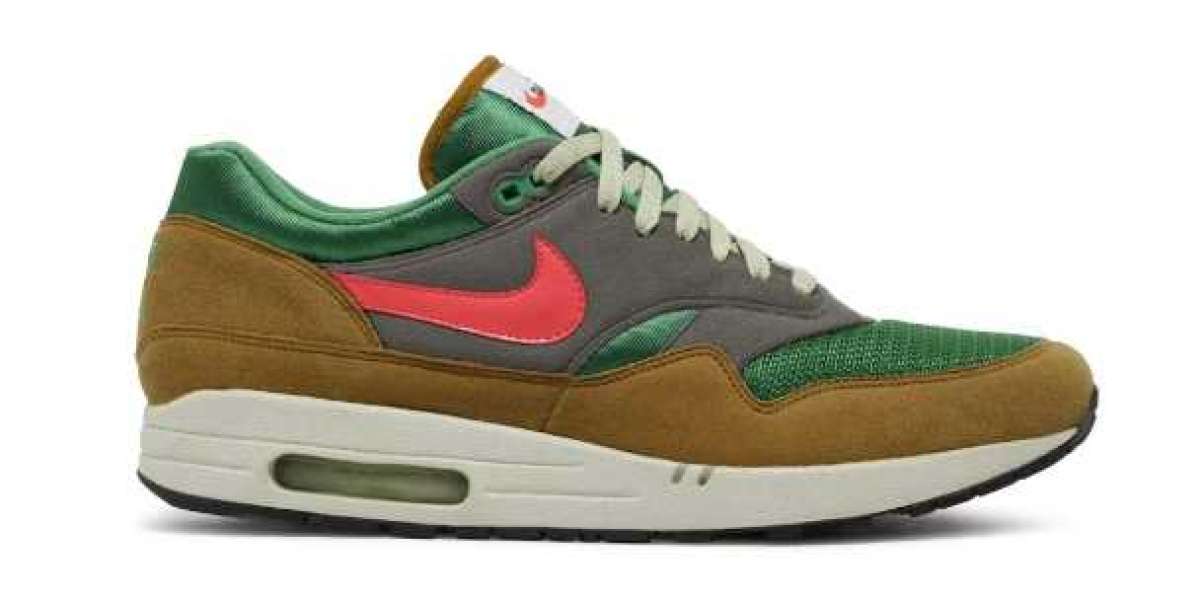 Nike Debuts a Classic Colourway on This Model for the First Time: A Nostalgic Throwback!